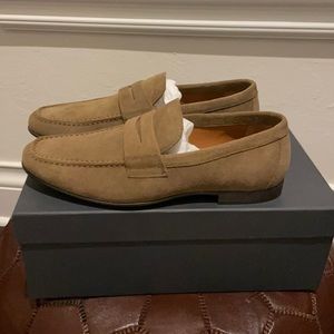 Gordon Rush Connery loafer Toffee suede. Size 10.5